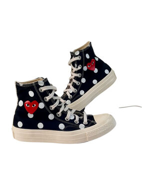 Comme des Garçons PLAY X Converse Women's Polka Dot High-Top Sneakers
Size 6